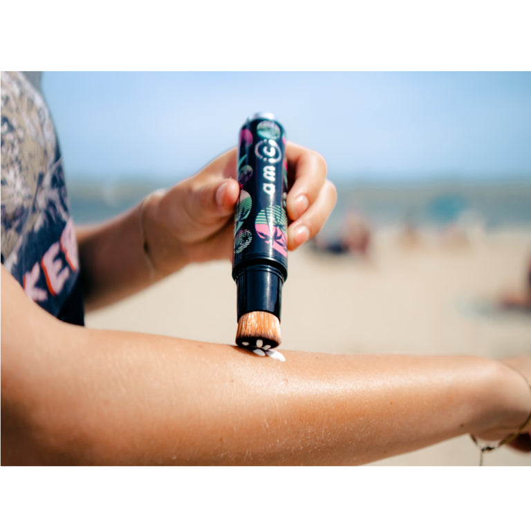 Amici Refillable Brush