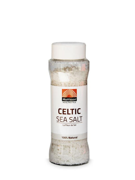 Mattisson Celtic Sea Salt La Fleur de Sel: 100% Natuurlijk Keltisch Zeezout gewonnen uit zoutmoerassen op kleibodem. Grijs van kleur, ongewassen en ongeraffineerd. 100% Natural. 125 gram.