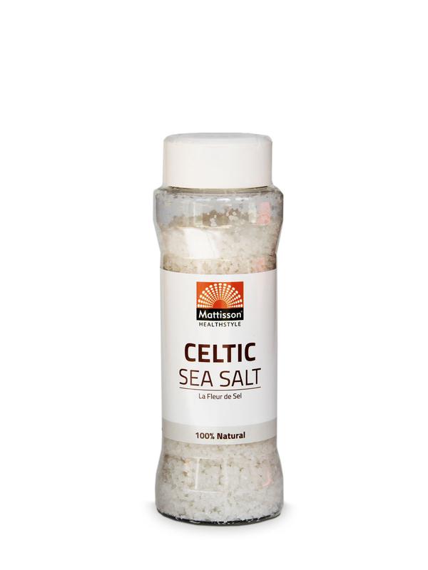 Mattisson Celtic Sea Salt La Fleur de Sel: 100% Natuurlijk Keltisch Zeezout gewonnen uit zoutmoerassen op kleibodem. Grijs van kleur, ongewassen en ongeraffineerd. 100% Natural. 125 gram.