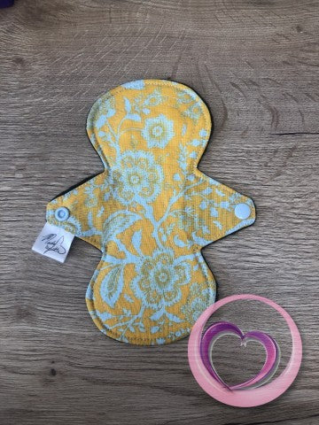 wasbaar inlegkruisje van MadebyLotte - Drogisterij Mevrouw Ooievaar