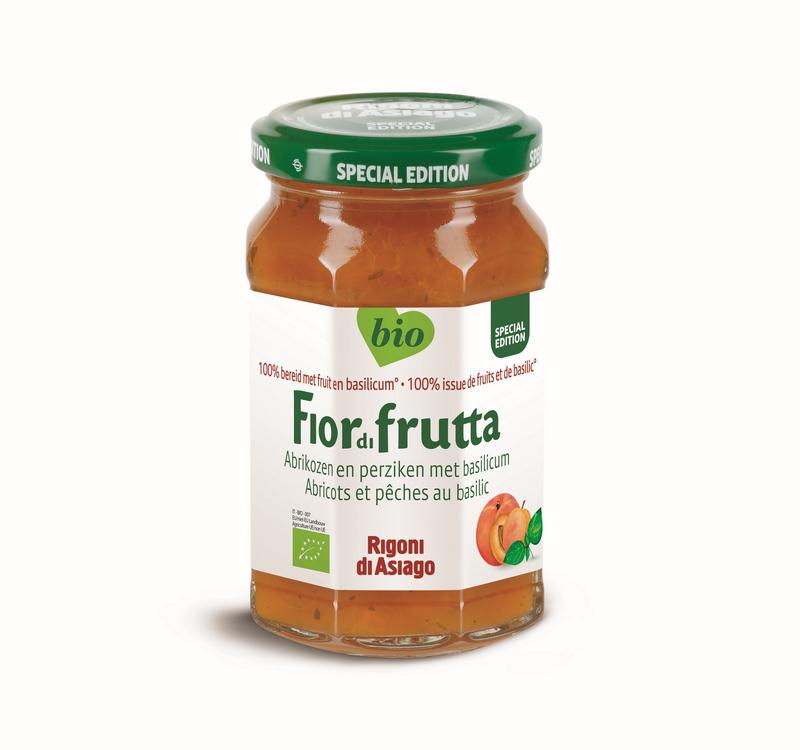 Jam / Fruitspread abrikozen en perzik met basilicum van Fior di frutta - Drogisterij Mevrouw Ooievaar