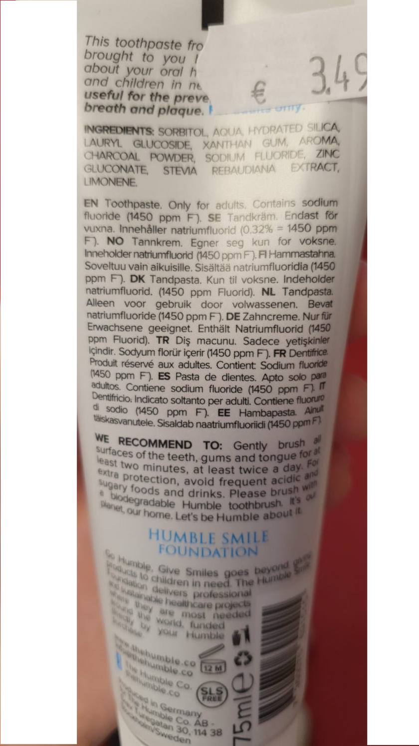 The Humble Co Tandpasta Natural Charcoal - 75ml